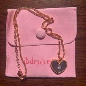 Odens Eye Rock Legend: Heart black nacre Necklace